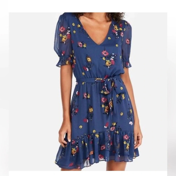Express Floral Navy Blue Ruffle Dress Size XS EUC Tie Front - Picture 2 of 6